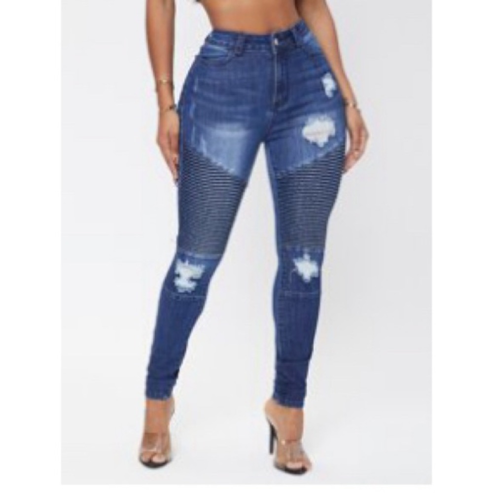 SHEIN sxy ripped denim 30 32l NWT